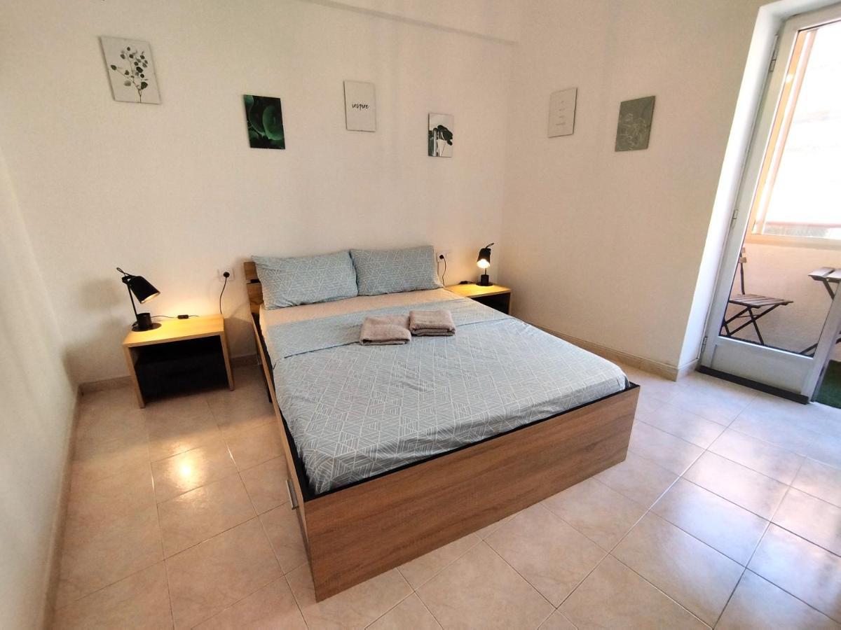Guesthouse Shared With Host Alicante Luaran gambar