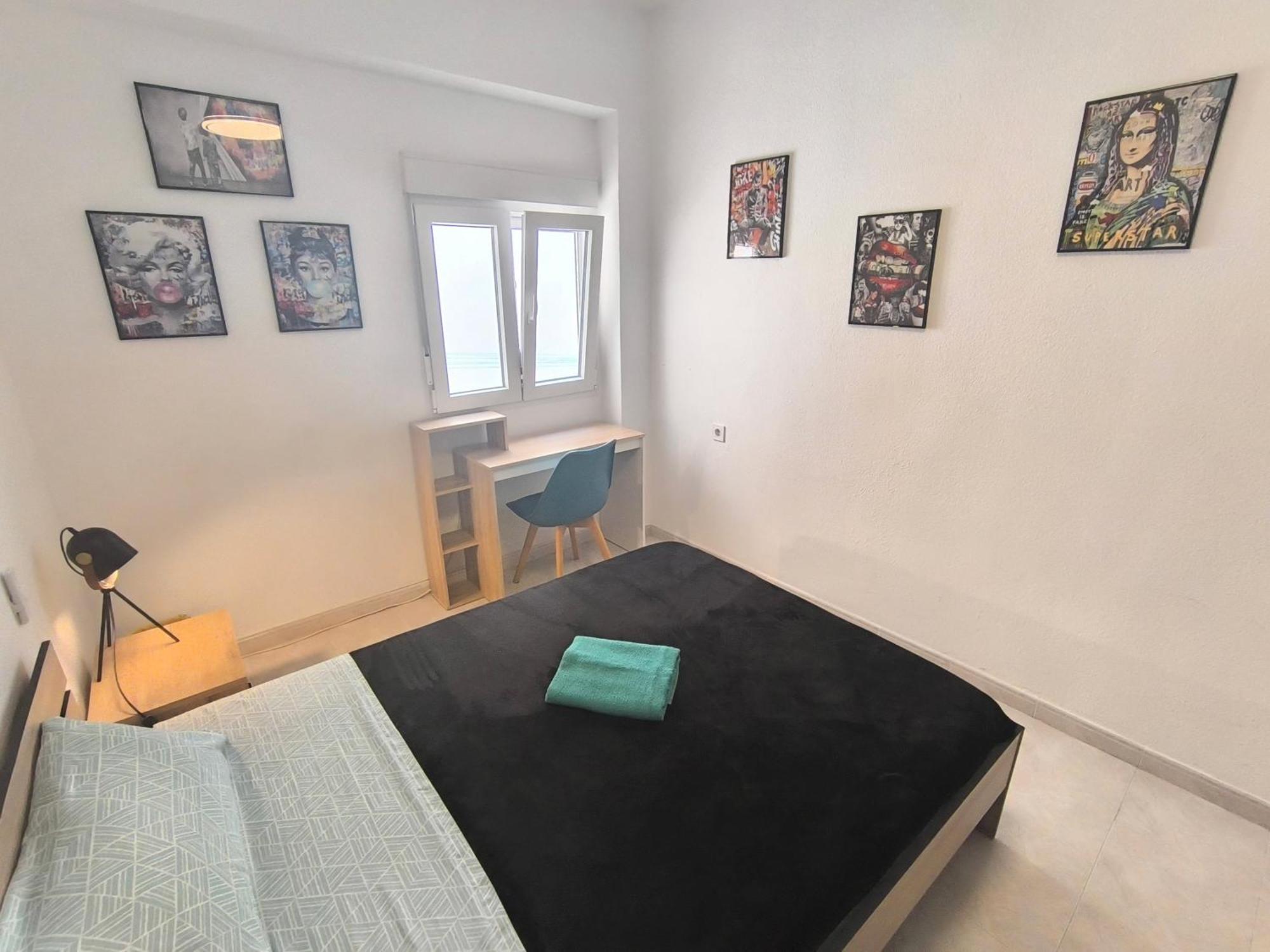 Guesthouse Shared With Host Alicante Luaran gambar