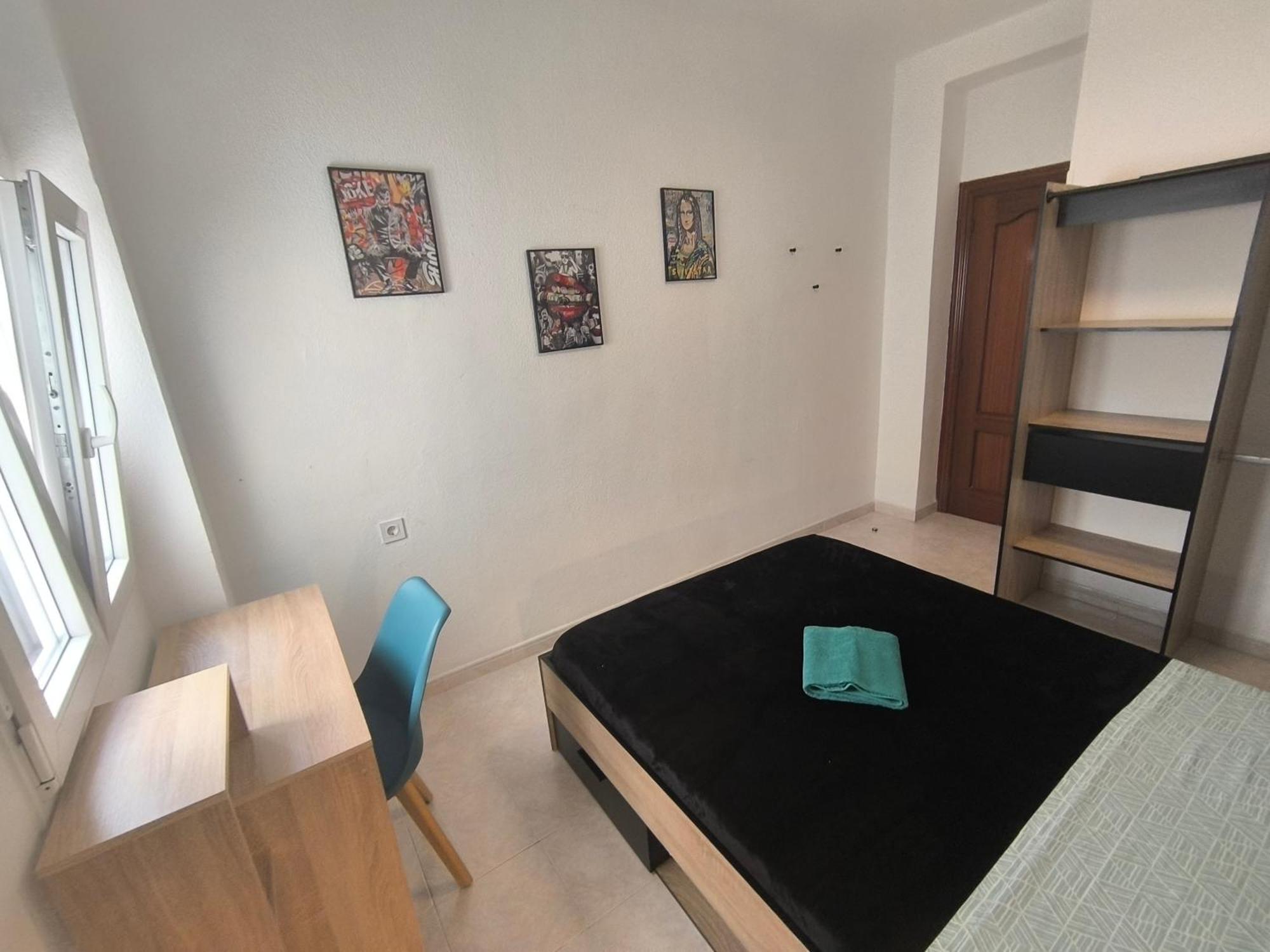 Guesthouse Shared With Host Alicante Luaran gambar